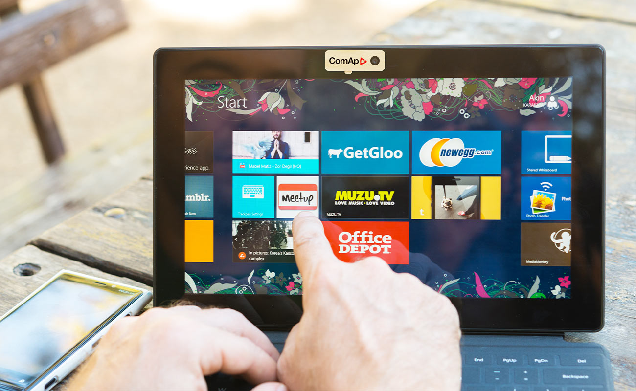 Canopy - Holz Webcam-Abdeckung mit Logo gallery thumbnail