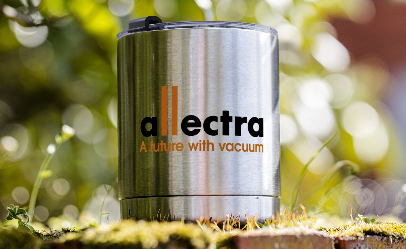 Crew - Personalisierter doppelwandiger isolierter Becher mit Deckel gallery thumbnail