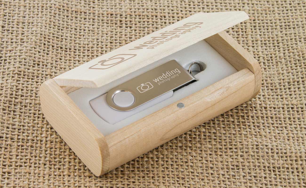 Twister - USB Stick Werbung gallery thumbnail