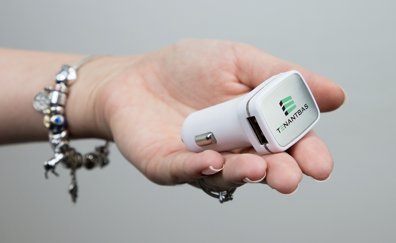 Zip - KFZ Ladegeräte bedruckt gallery thumbnail